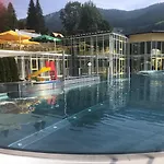 Sonnenchalet Mit Sauna Kotschach-Mauthen