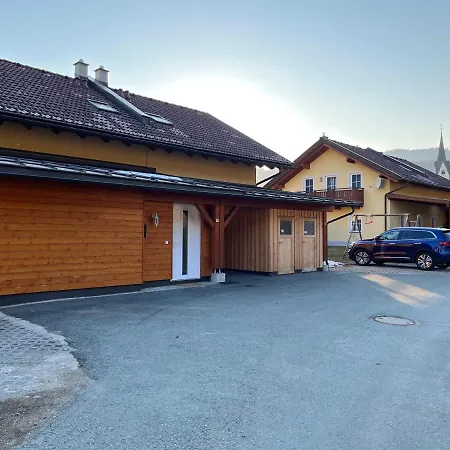 Sonnenchalet Mit Sauna Casa de Férias Kotschach-Mauthen