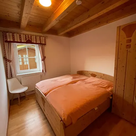 Nyaraló Sonnenchalet Mit Sauna Kötschach-Mauthen